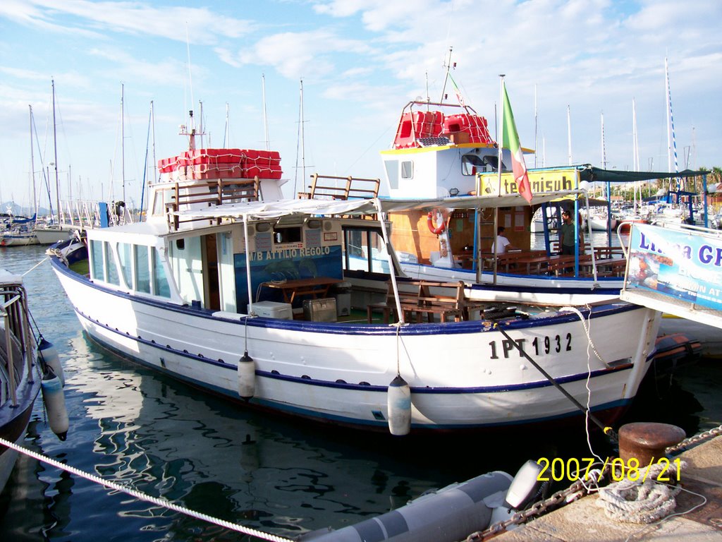 Hamnen i Alghero-2007 by Ulf Bergh