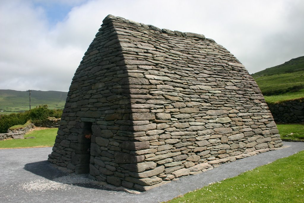 Gallarus Oratory by Owen Smith