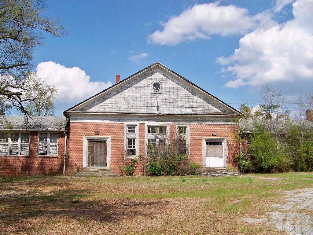 Old Silverstreet High School by herdintheupstate