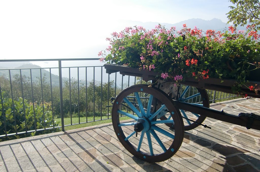 Terras van Locanda Monte Baldo in San Michele (Trudi) by Trudi