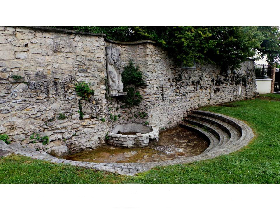 MONTFERMEIL Fontaine Jean Valjean by geneviève herichi