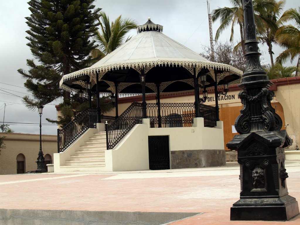 Gazebo at Totos Santos by CGercke