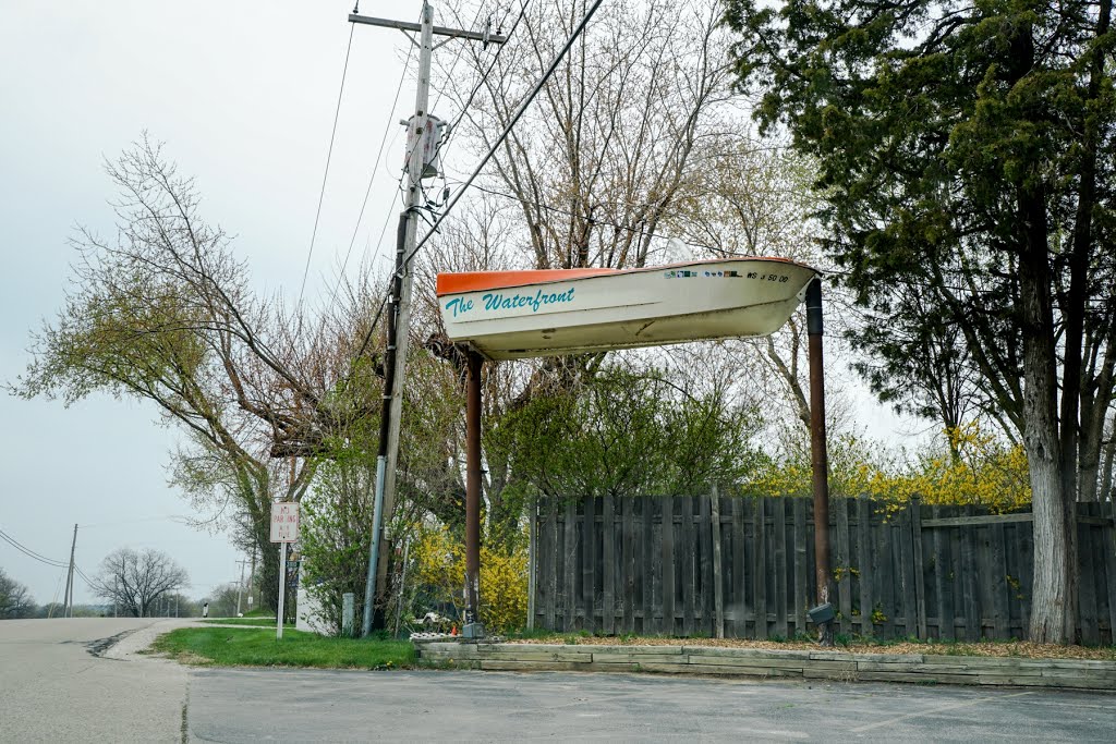 The Waterfront road attraction sign by D200DX