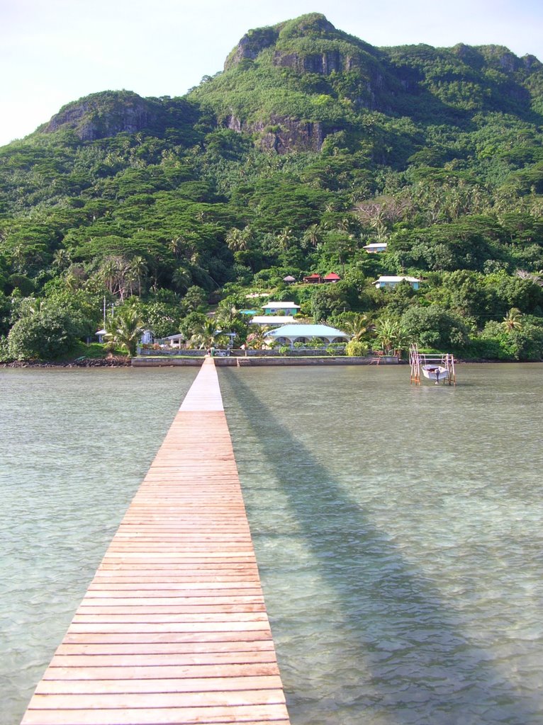 Unnamed Road, French Polynesia by Alepippo