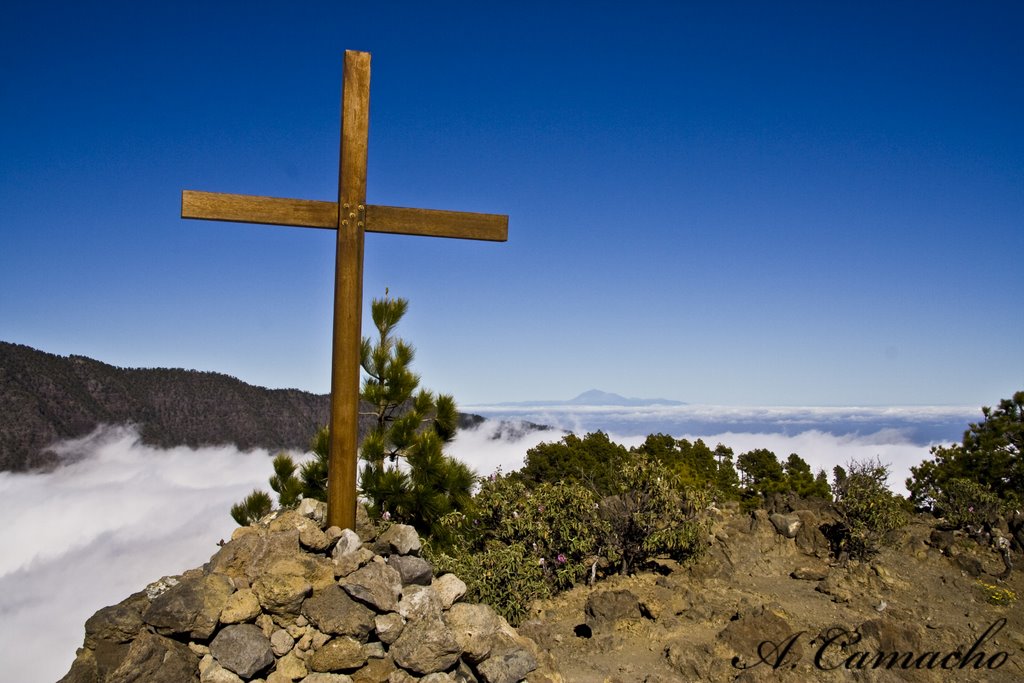 Cruz del Bejenado by a. camacho