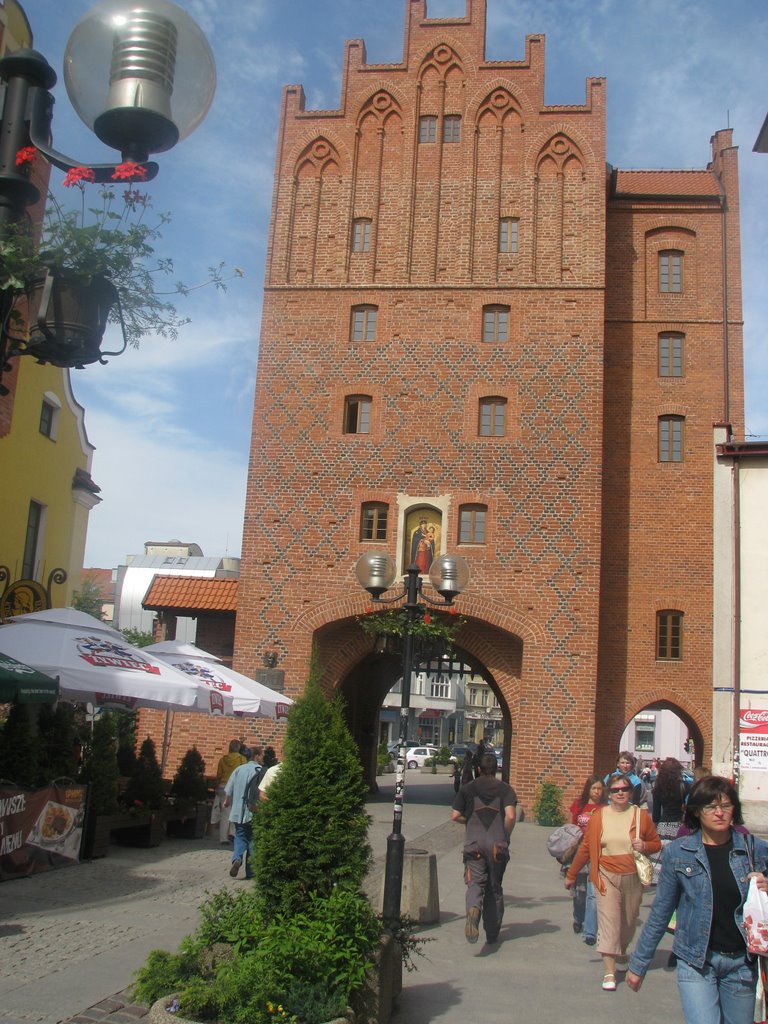 Olsztyn, Old Town, City Gate by Srdjan Djordjevic