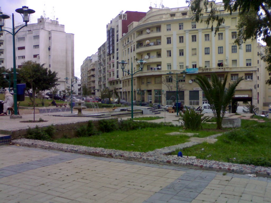 Plaza en Tanger 2008 by JOSE ENRIQUE MARTINE…