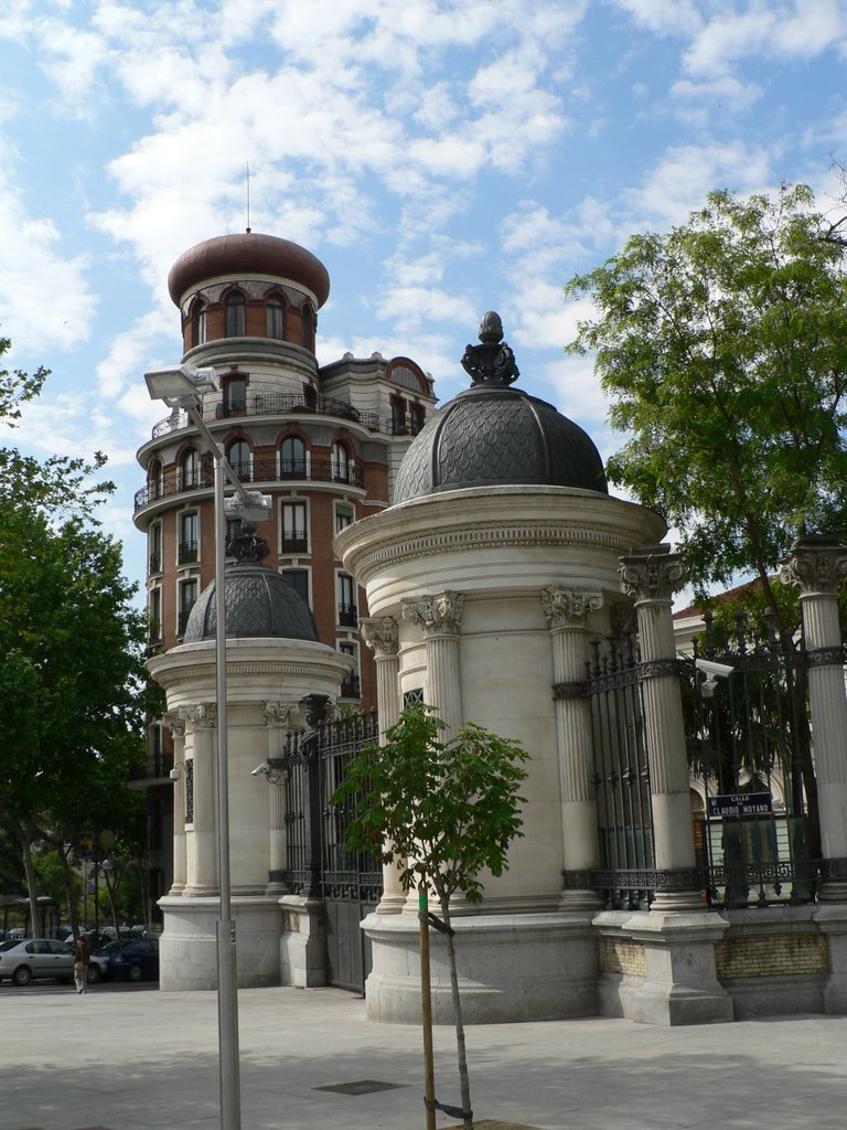 House on Doctor Velasco Str. Corner by Dmitriy Tkachenko