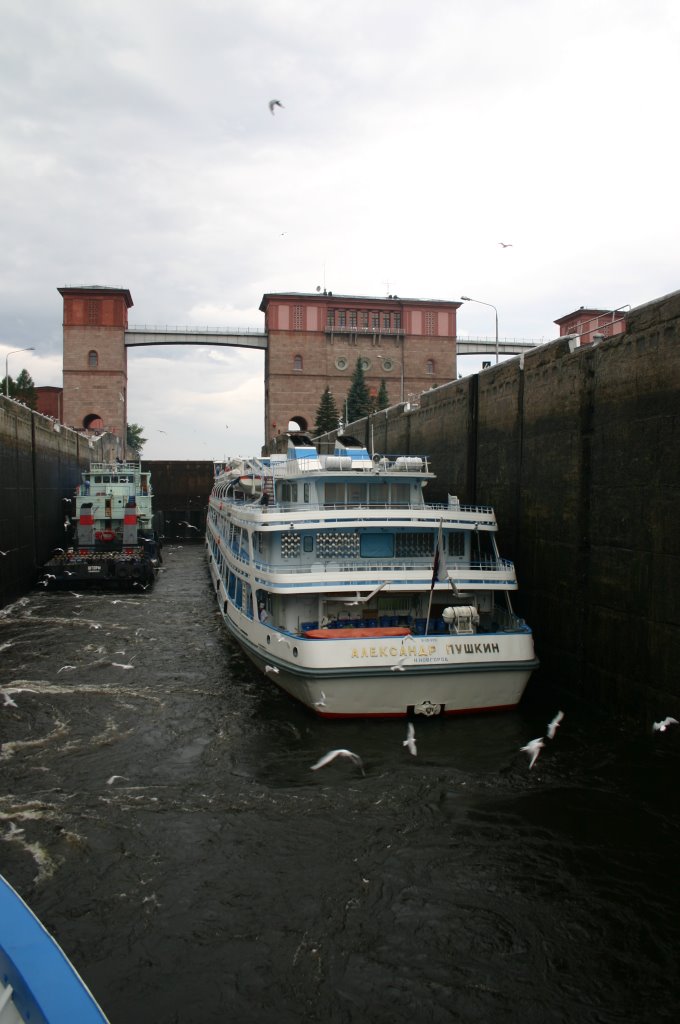 Barco abajo by enuñez