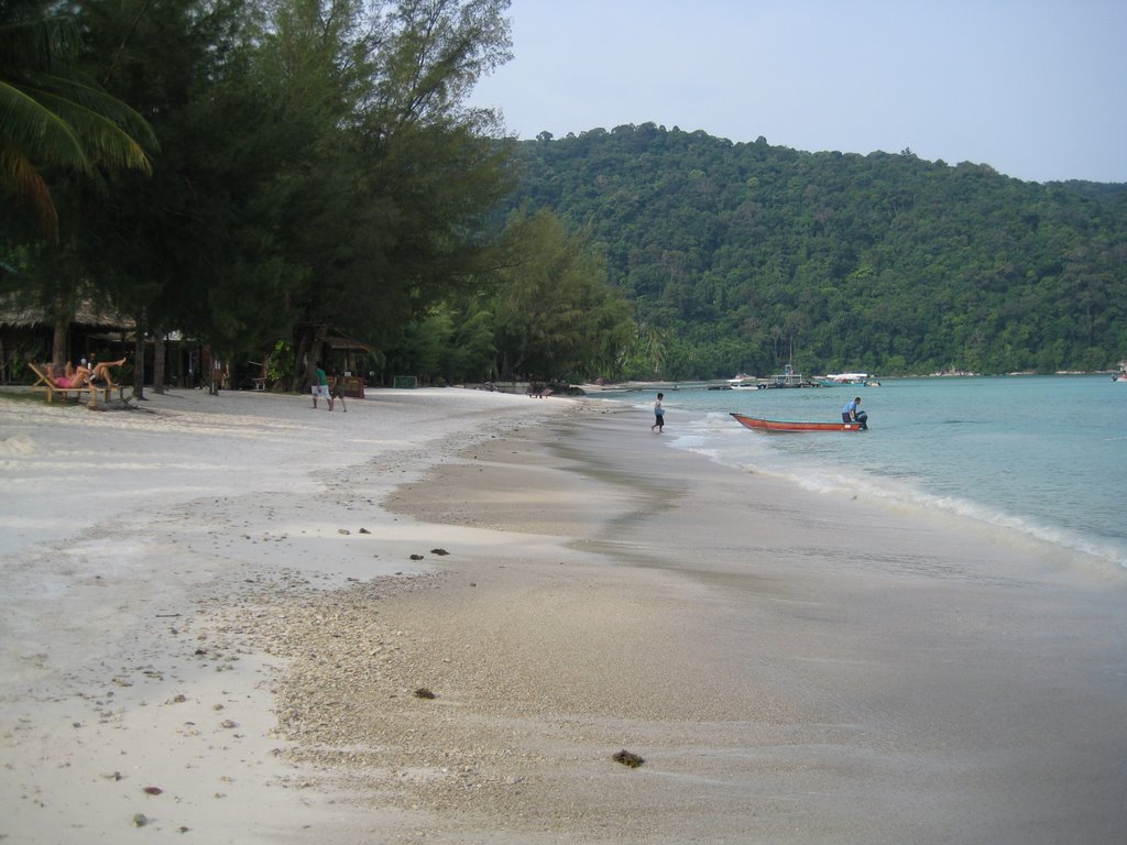 Perhentian , Alu alu divers by leifboris