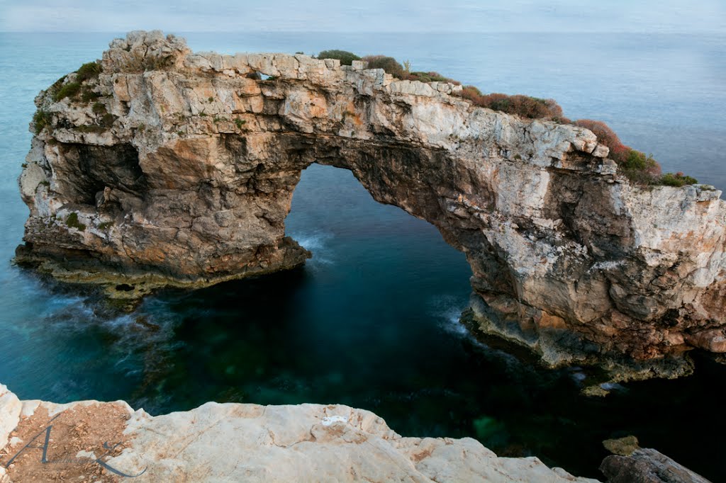 Es Pontás, Cala Santany, Mallorca. by Ángel González