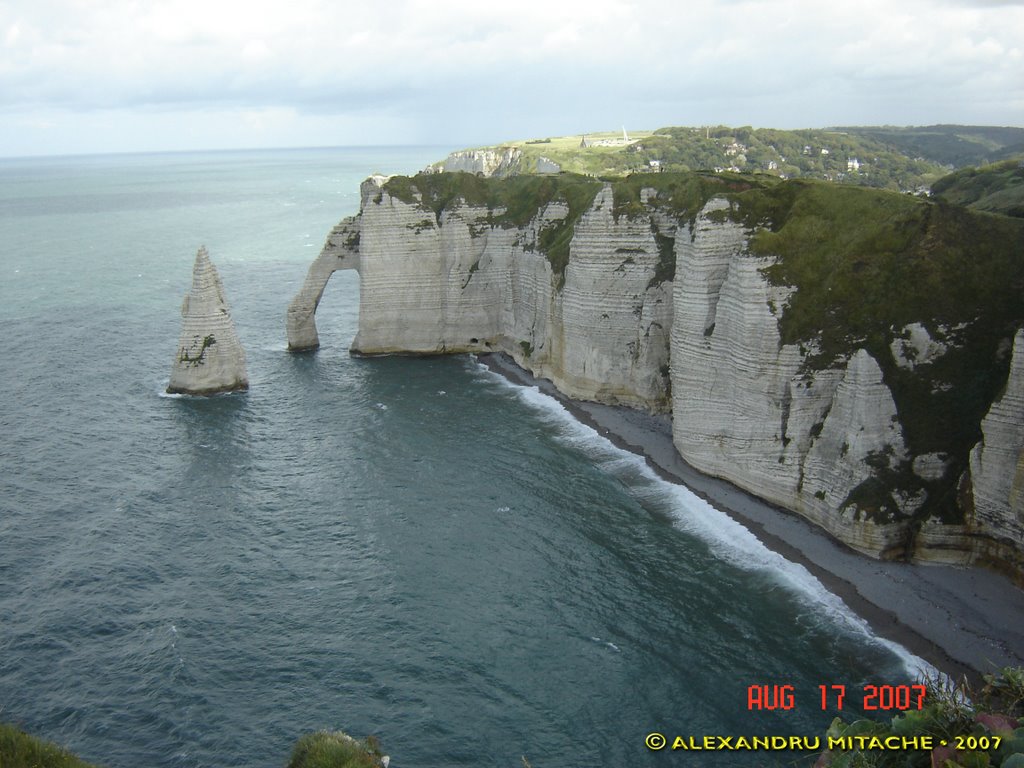 FRANCE - Etretat - Falaise d'Aval (L'Arche et L'Aiguille) by ALEXANDRUMITACHE