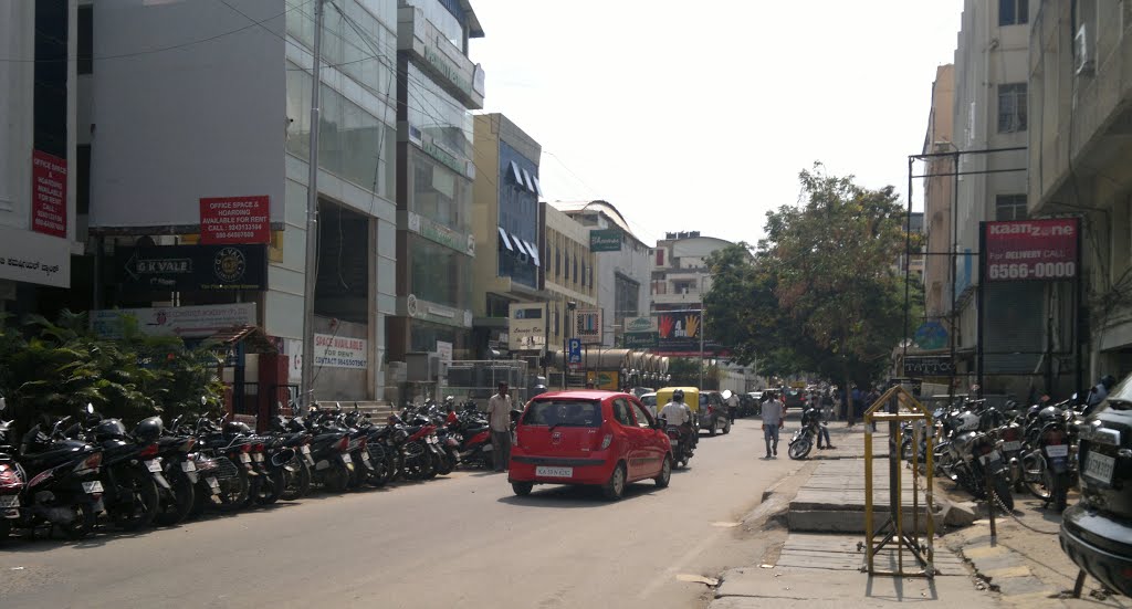 Shanthala Nagar, Ashok Nagar, Bangalore, Karnataka, India by kamalakaranthati