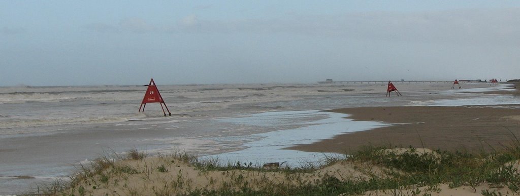 Vista da praia de Capão da Canoa by Maria Vitória Longo …