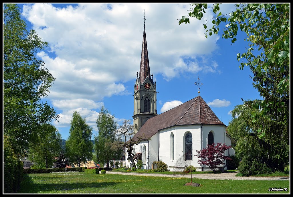 Dorfkirche Lützelflüh, Ostseite mit Ruhestätten der Emmentaler Schriftsteller Jeremias Gotthelf, Emanuel Friedli und Simon Gfeller by Wilhelm Tell