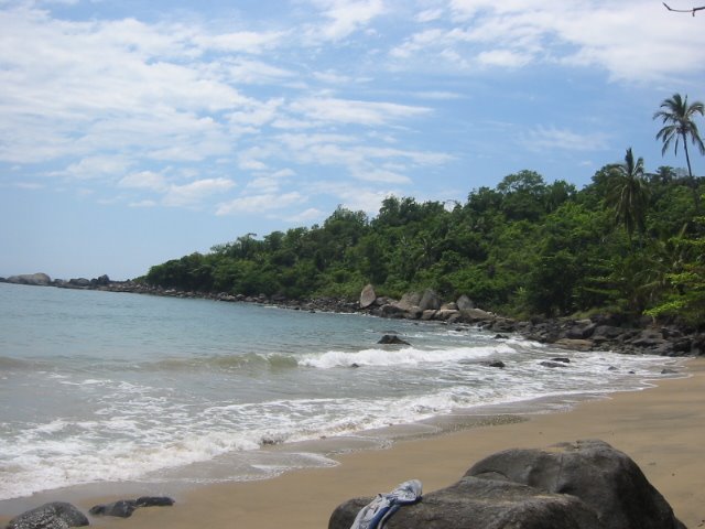 Praia da Pacuíba, Ilhabela by leandrocoracini