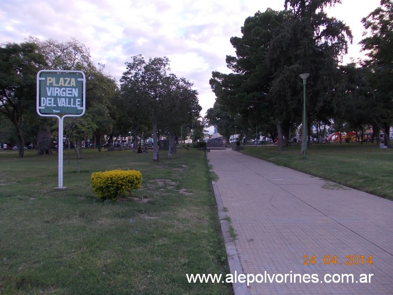 Catamarca - Plaza Virgen del Valle (www.alepolvorines.com.ar) by alepolvorines