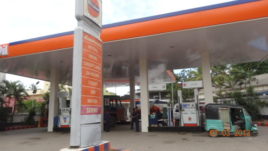 ஐஓசி எரிபொருள் நிலையம் IOC Fuel Station 0274 by dhanasekarangm