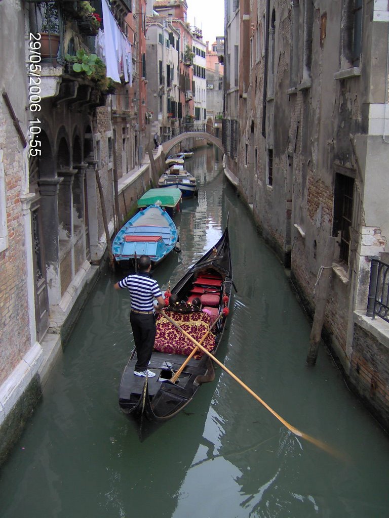 Cannaregio, 30100 Venice, Italy by ripale