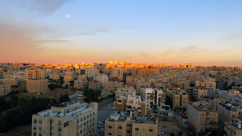 Sunrise from Holiday Inn, Amman, Jordan by nikos.argiropoulos