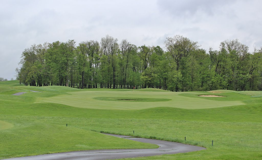 The Links at Ivy Ridge by Landon Owen