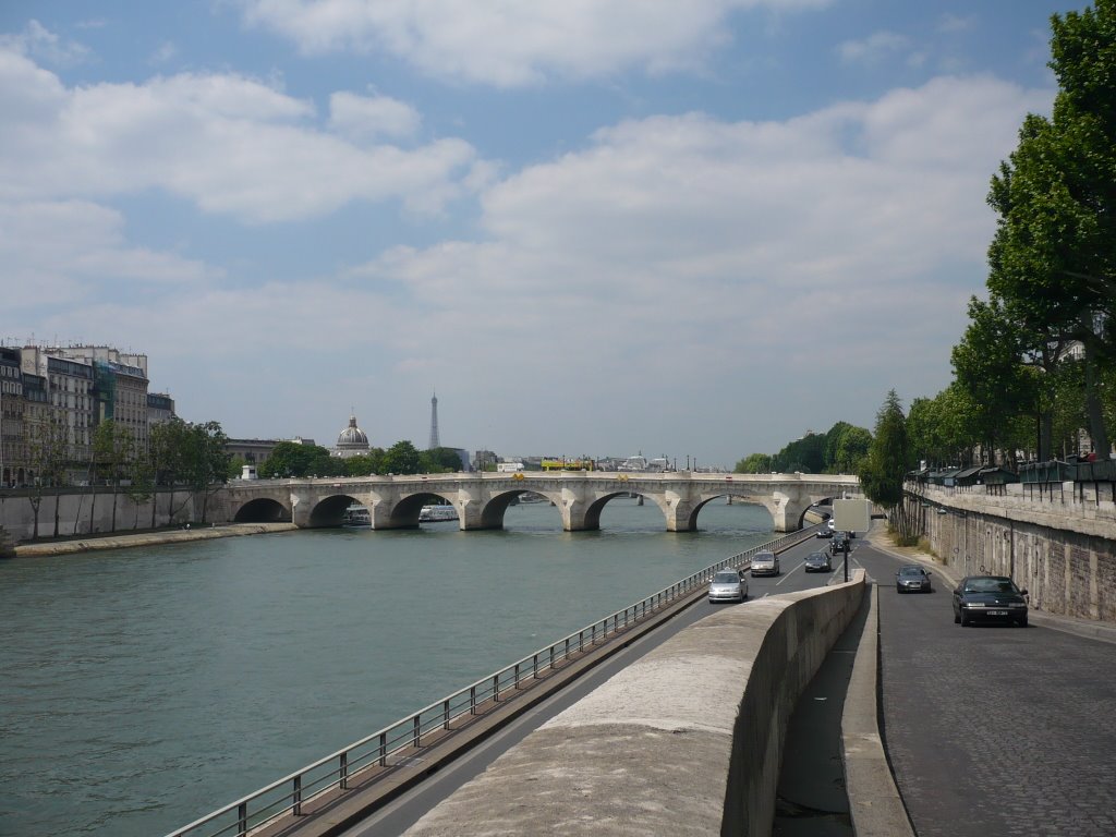 Pont Neuf Bridge, 21-5-08 by Thomas58