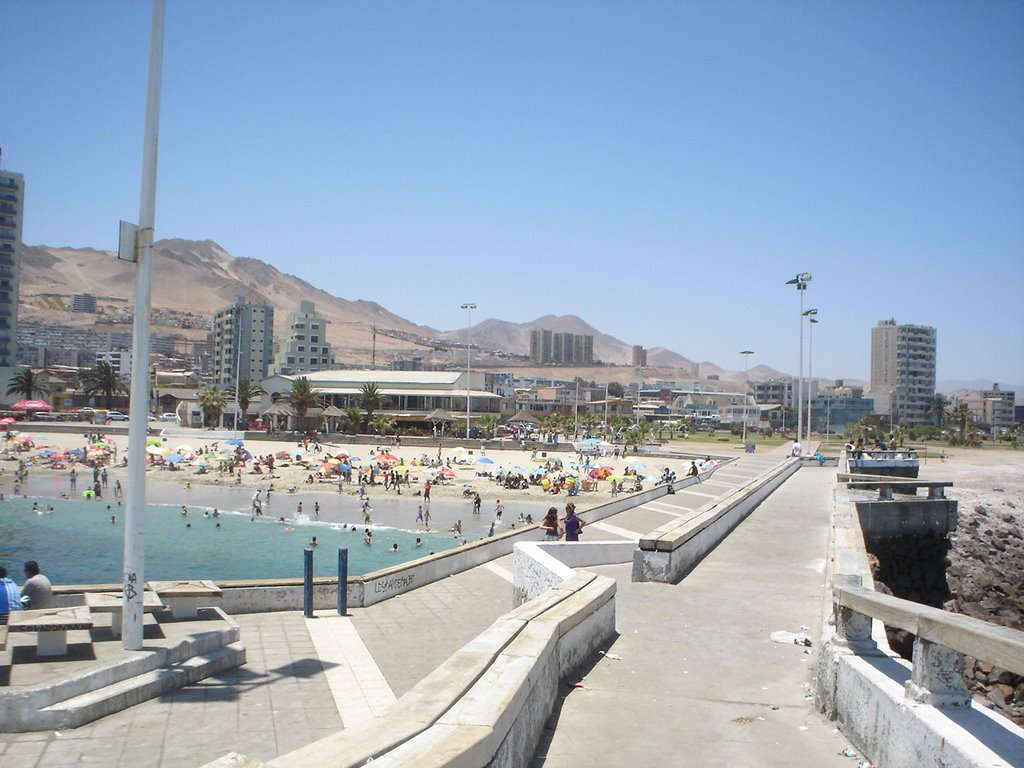 Balneario de Antofagasta by merciless_tangerine