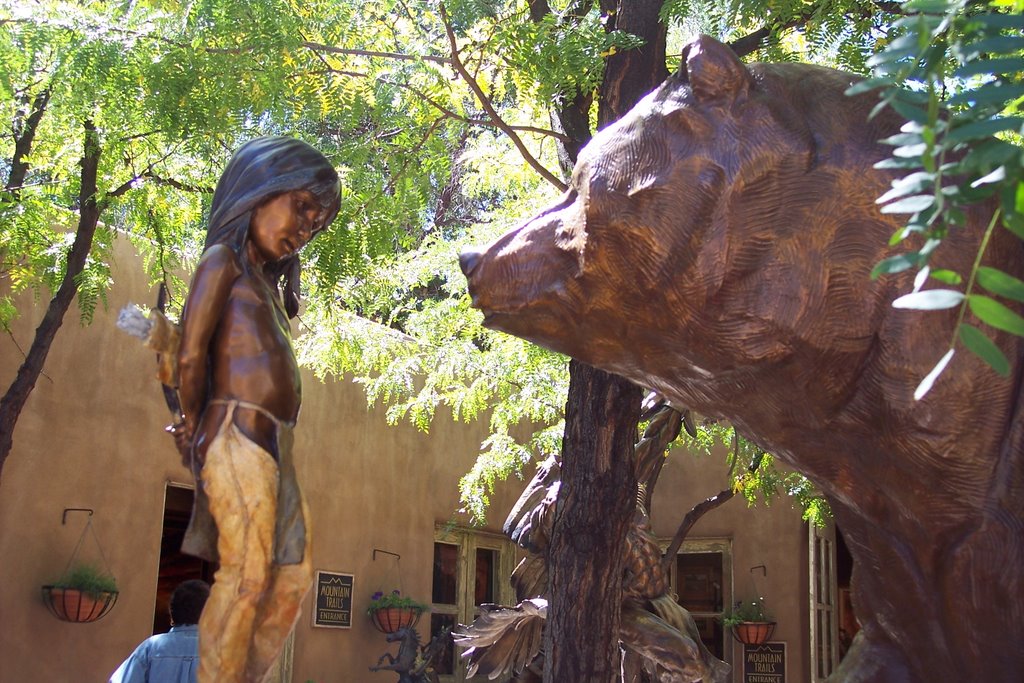 Sculptures in Santa Fe by hugorod