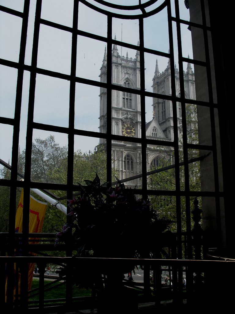 Westminster Abbey from inside Methodist Central Hall by Jerry Frank