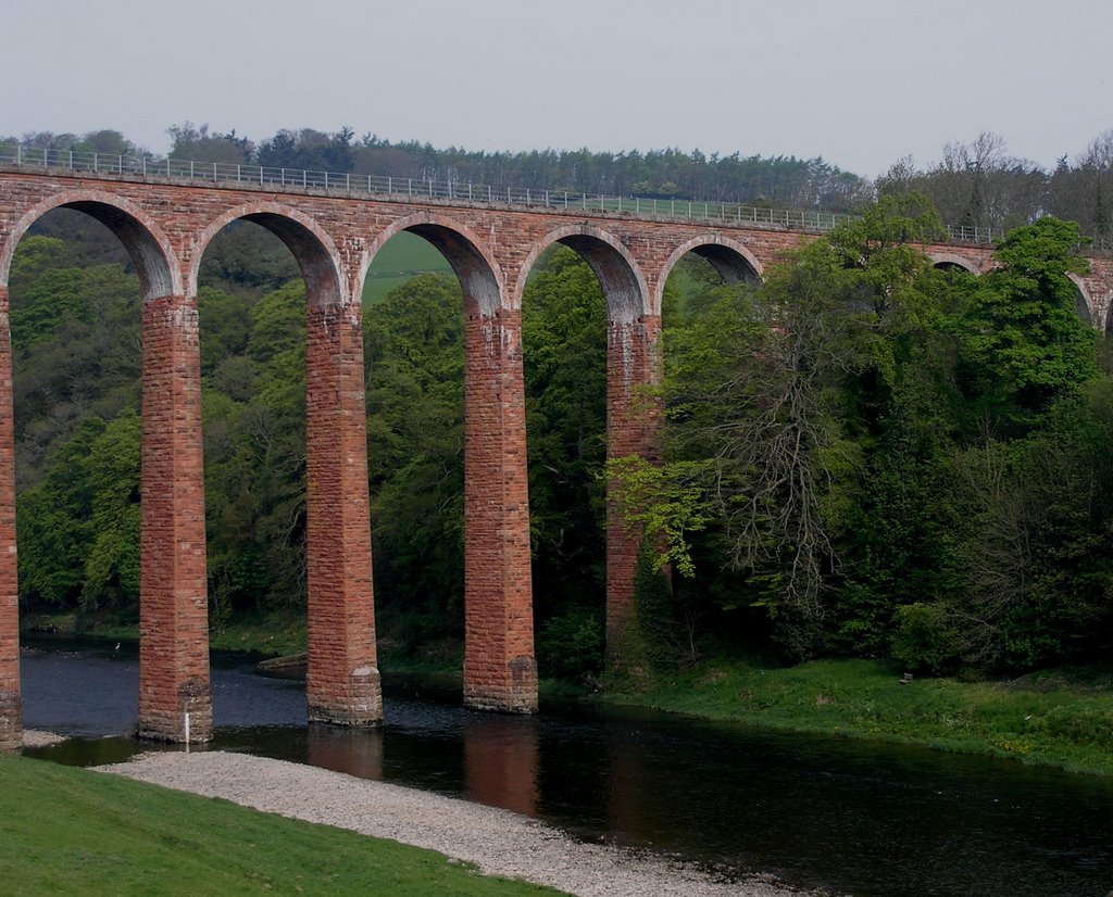 Leaderfoot Viaduct by Jerry Frank