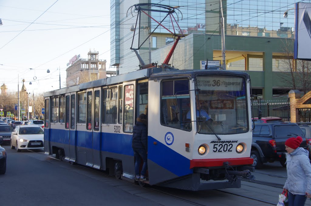 Mosgortrans Moscow tram by Подмосковье cc-by