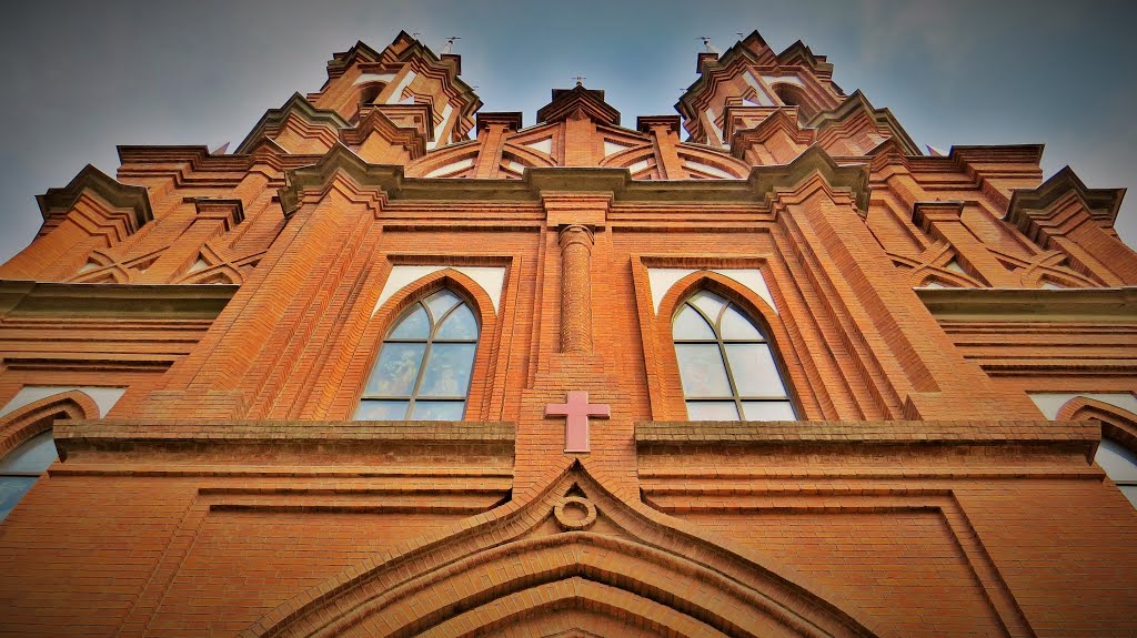 Catholic Church Of The Blessed Virgin. Католическая Церковь Пресвятой Богородицы. by VampirAll