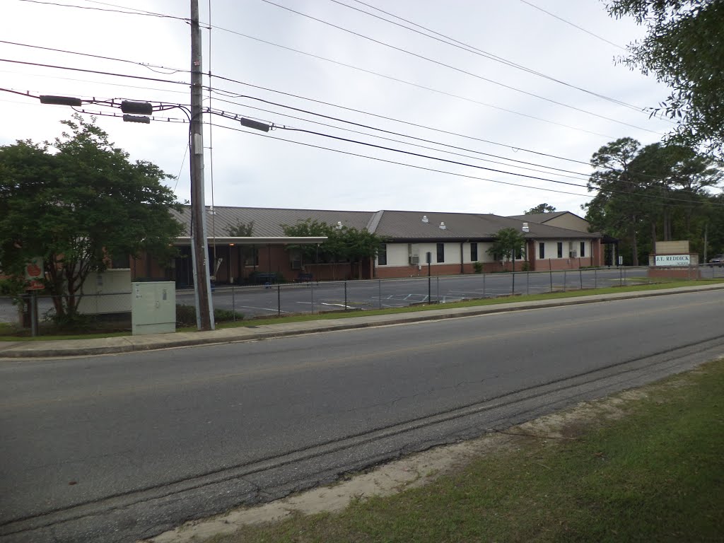 J.T. Reddick School (South face) by mriveraz