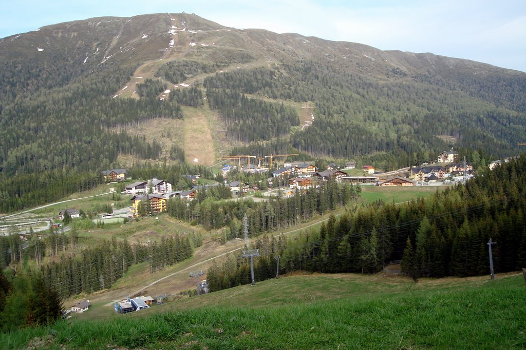 Blick auf die Katschberghoehe Richtung Aineck by katschberg