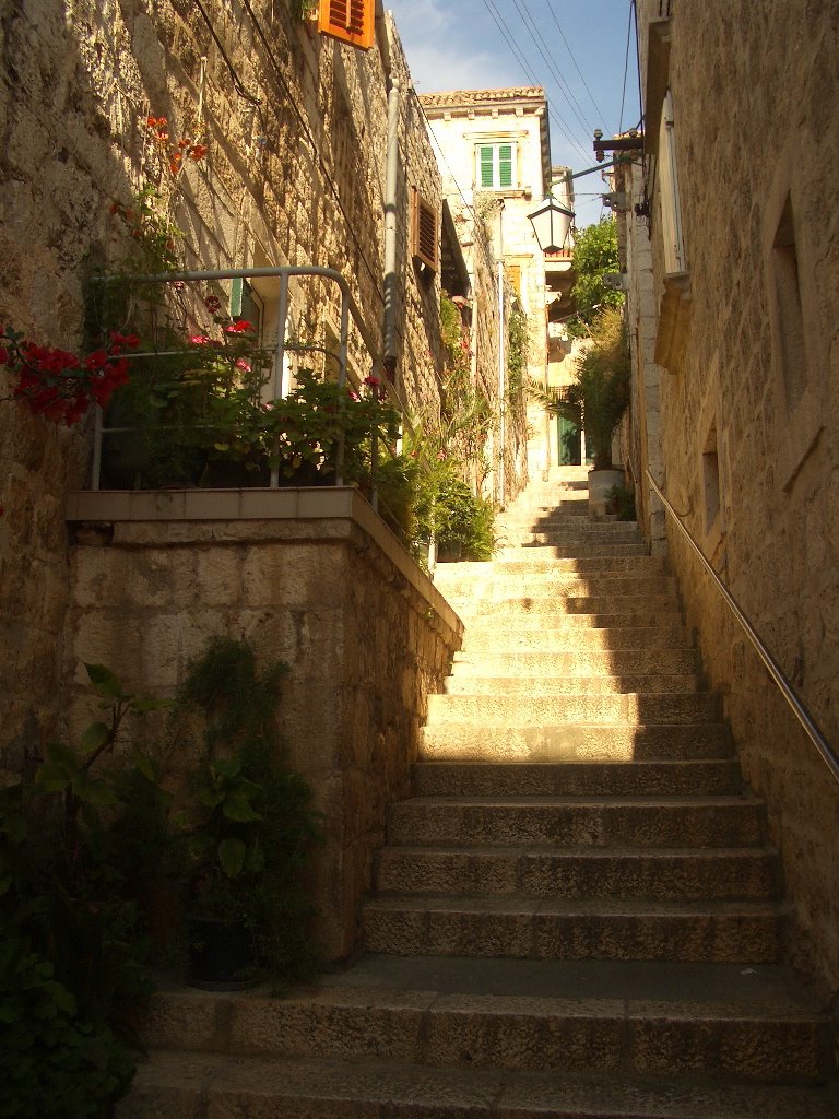 Hvar Town side street 003 by dermot_london