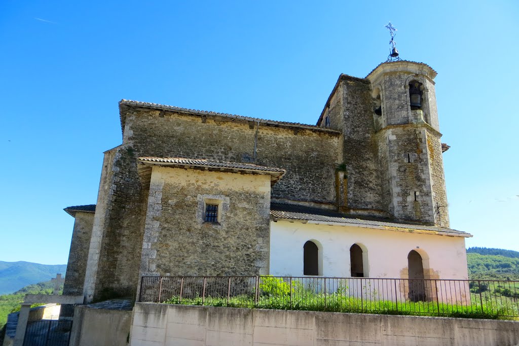 Iglesia de Oteo (Álava). País Vasco. España. by María Fernando