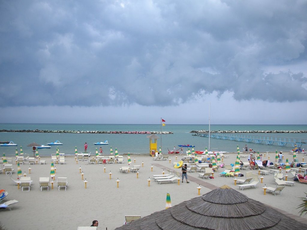 Temporale sul Mare by Bagno Alvaro 19