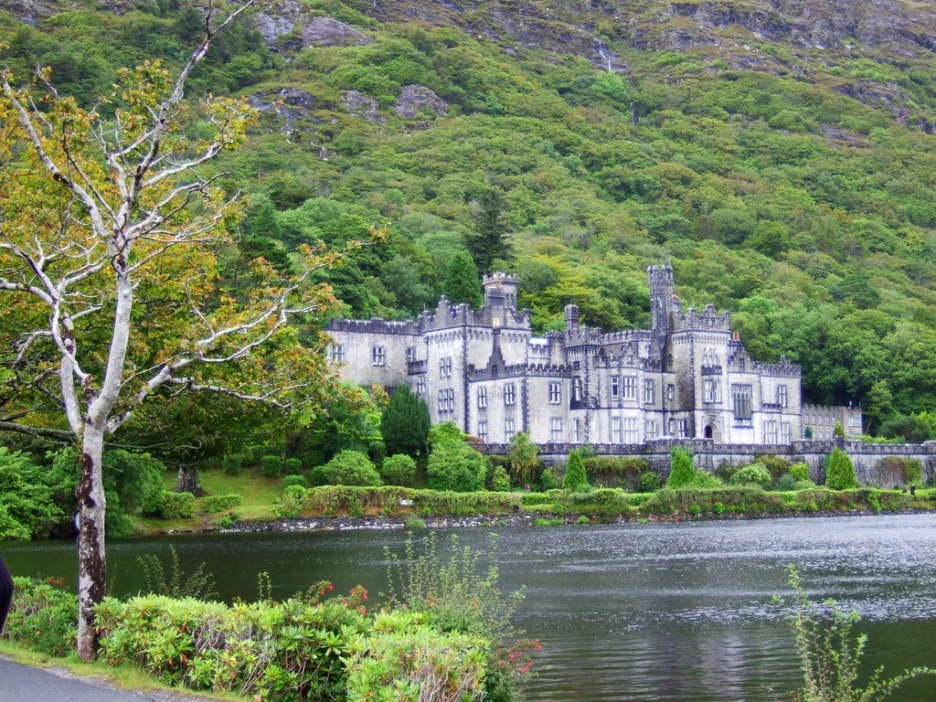 Kylemore Abbey, Connermara by Emilia Śmigowska