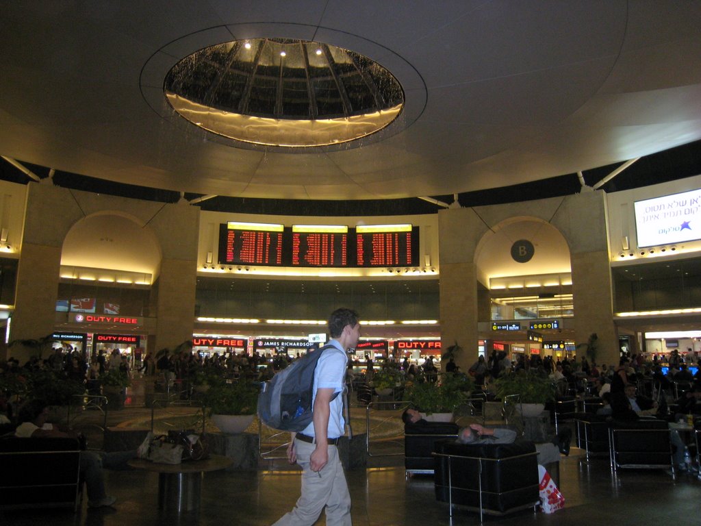 Departures Hall, Ben-Gurion Terminal 3 by vladidvoyris