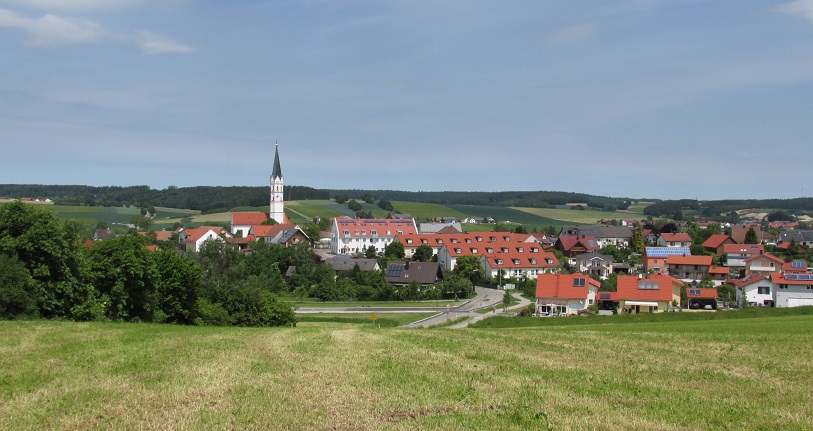 Blick auf Hohenkammer by hubi1802