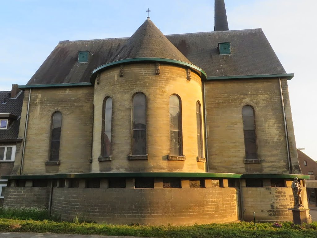 NL - Valkenburg - Broekhem (Sint Jozefkerk) by Danny Danckaert