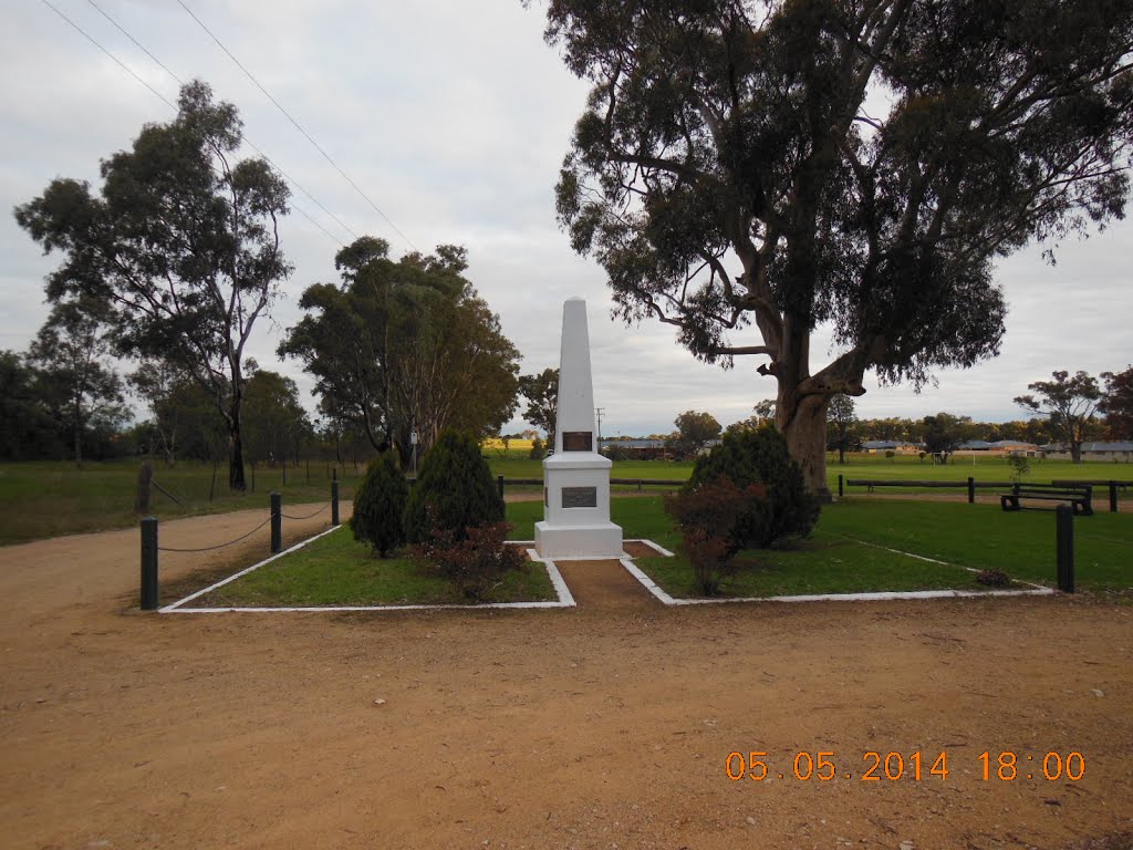 Grenfell - Birthplace of Henry Lawson - 2014-05-05 by sandyriva