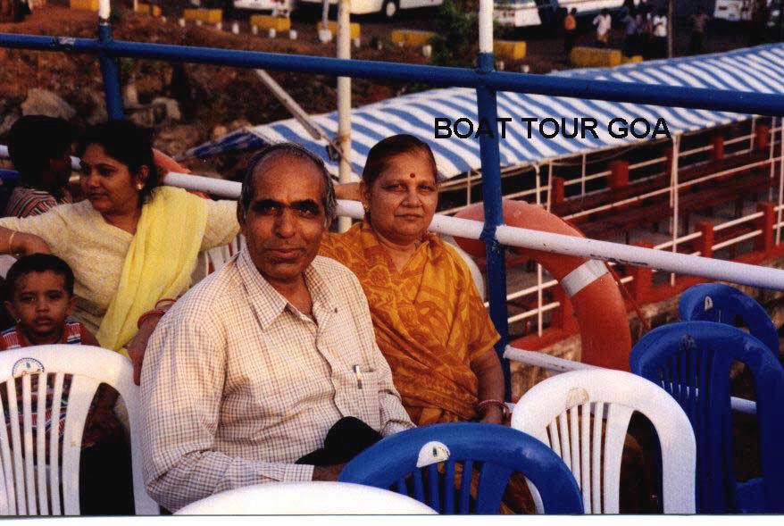 GOA MANDOVI RIVER BY BOAT-2000 by rdbansiya