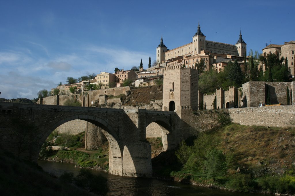 El Alcazar, Toledo by G & D Whitehead