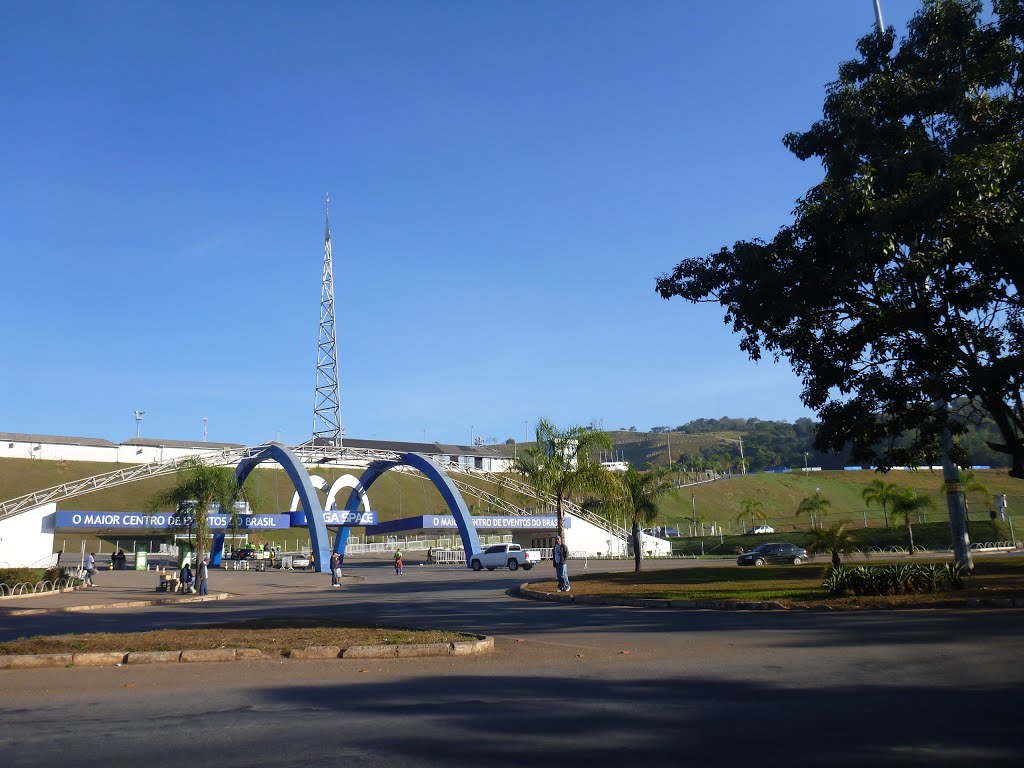 Mega Space 2014 - Santa Luzia - Minas Gerais - Brasil by Geraldo Salomão