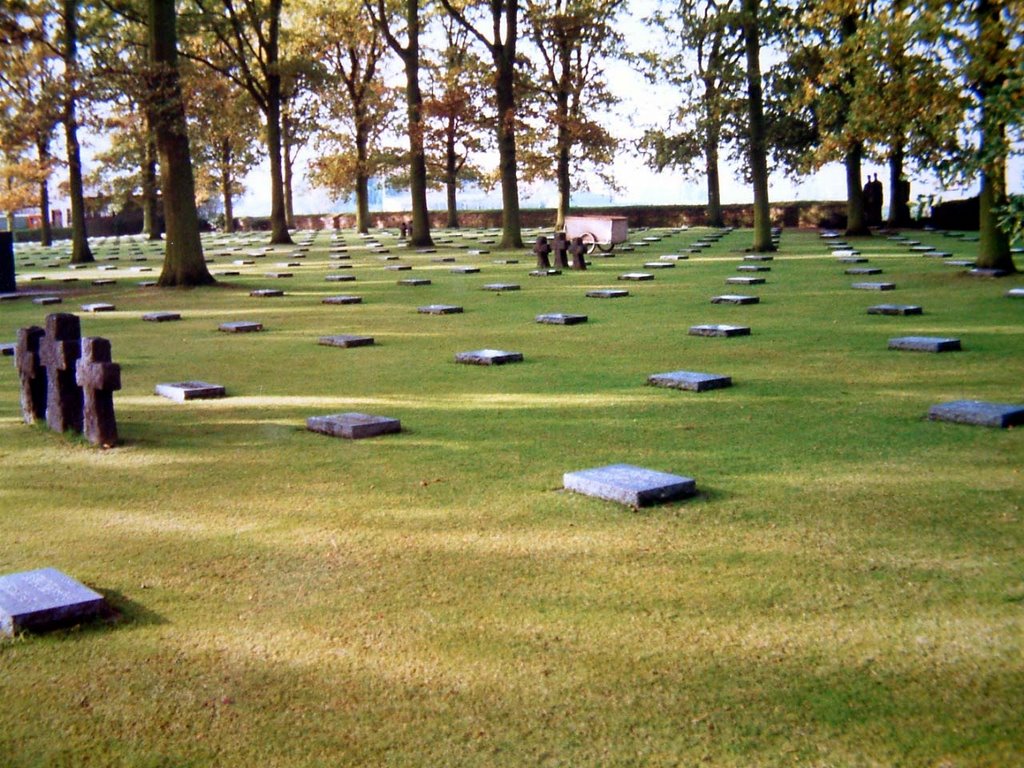 Langemark Cemetery by Stevethefusilier