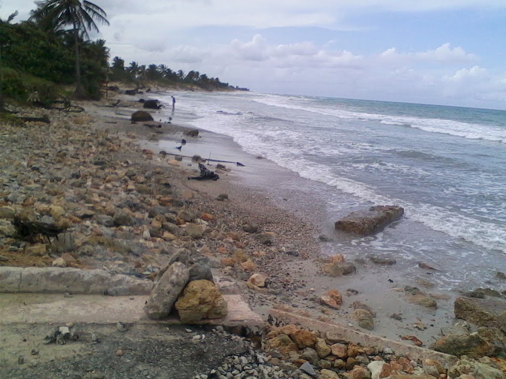 Cuba, Guanabo. 2013 by Alexander Berezhnoy