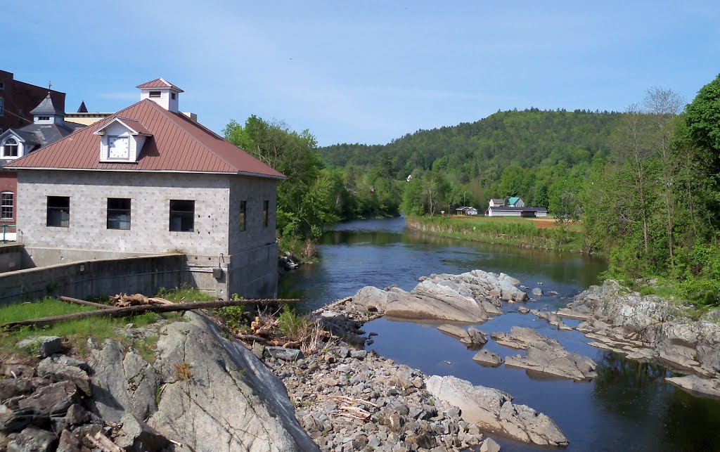 Ammonoosuc River by Jon Platek