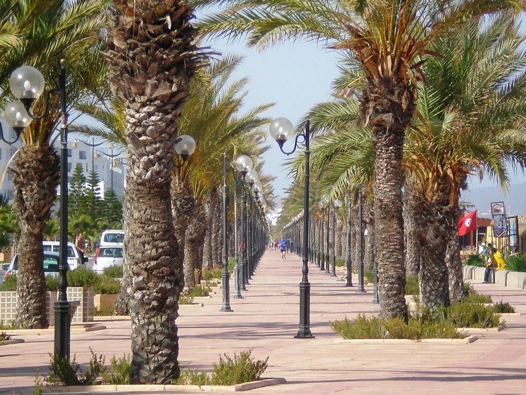 Hammamet Yasmine promenade by Pawel Peska