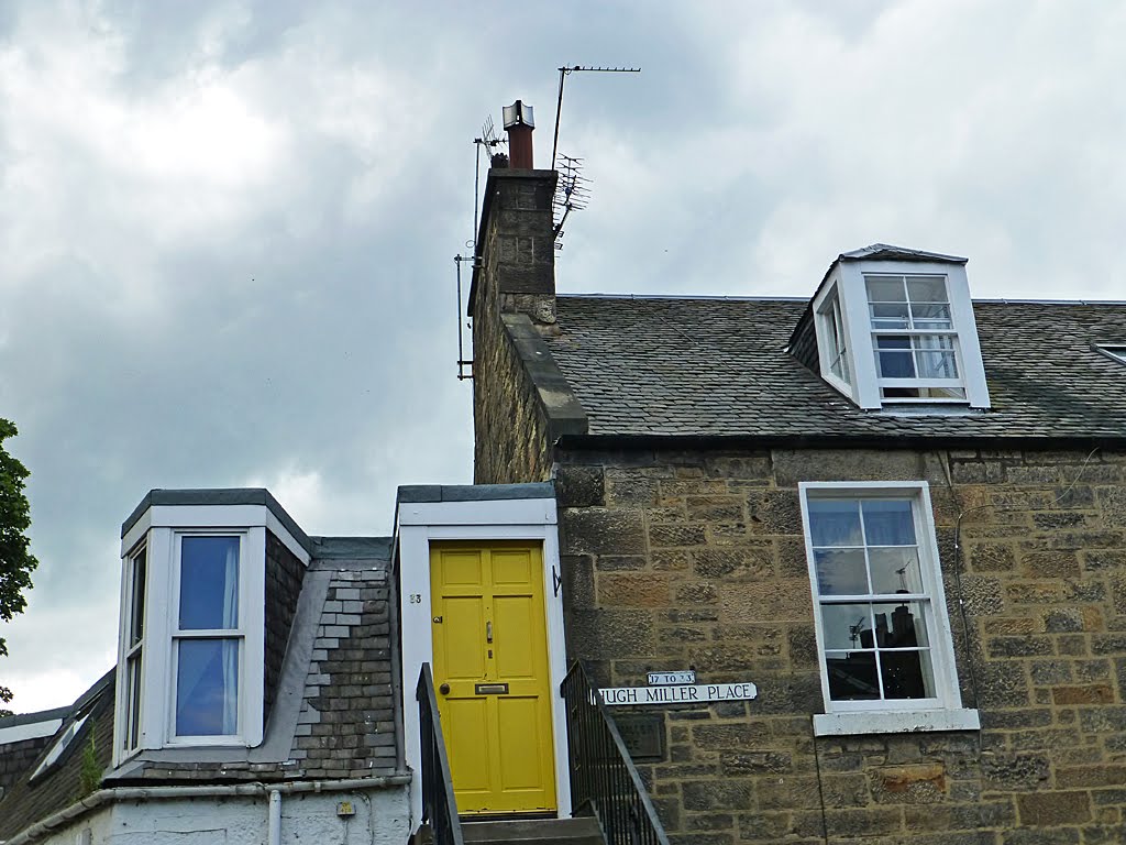 The yellow door by RSchuetz